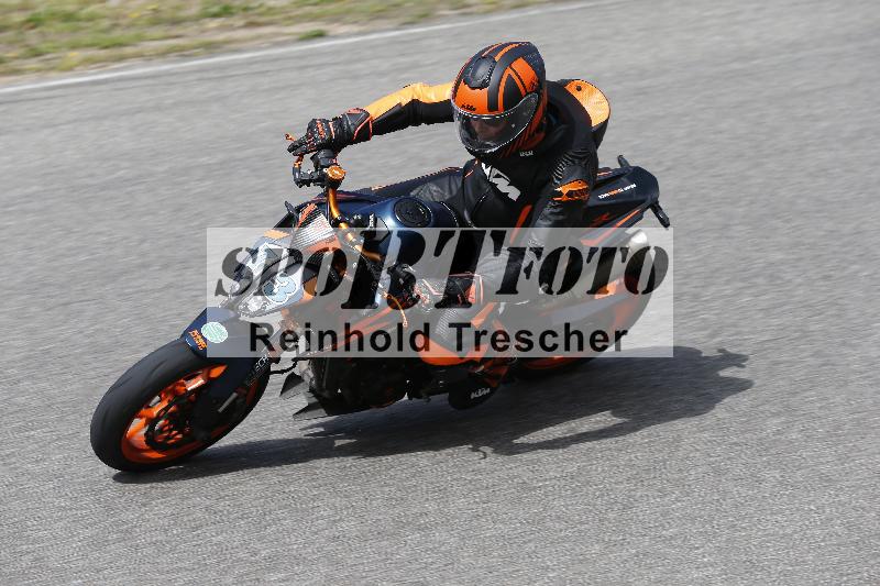 /09 19.04.2026  Caremotion get faster ADR/Gruppe gruen/73